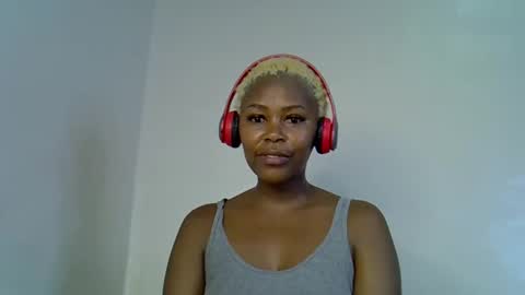 lia online show from 10/22/25, 05:24