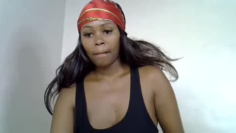 lia online show from 11/08/25, 10:59