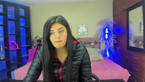 lia online show from 01/24/25, 07:49