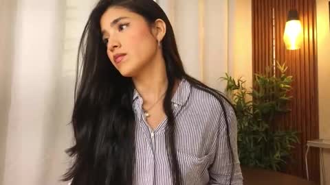 Snapshot of lia_mar_ chatting on 10/06/25, 09:34 LIA online show from 10/06/25, 09:34