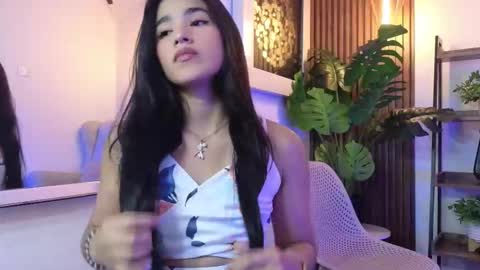 Snapshot of lia_mar_ chatting on 10/07/25, 06:16 LIA online show from 10/07/25, 06:16