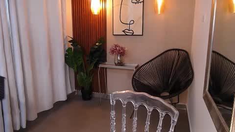 LIA online show from 01/12/26, 06:02