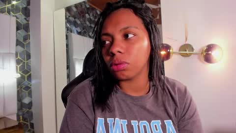 lia_mariana online show from 01/11/26, 08:36