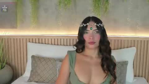 lia_montclair online show from 07/01/26, 12:40