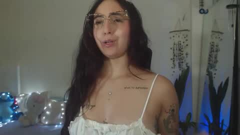 Lia  online show from 03/10/26, 12:15