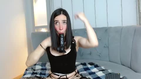 Lia online show from 03/14/26, 08:47