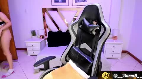 Snapshot of lia_simons chatting on 03/02/25, 05:12 Alejandra online show from 03/02/25, 05:12