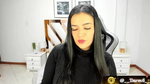 Snapshot of lia_simons chatting on 03/05/25, 02:14 Alejandra online show from 03/05/25, 02:14