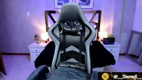 Snapshot of lia_simons chatting on 10/17/25, 03:20 Alejandra online show from 10/17/25, 03:20