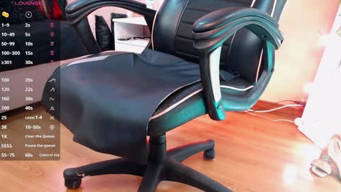 Lia Taylor online show from 04/02/26, 03:42