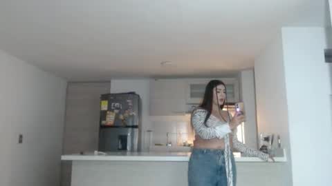 lia_vc online show from 09/29/25, 11:42