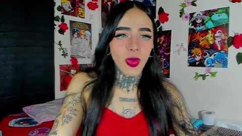 Snapshot of lia_volkov chatting on 10/12/25, 06:56 online show from 10/12/25, 06:56