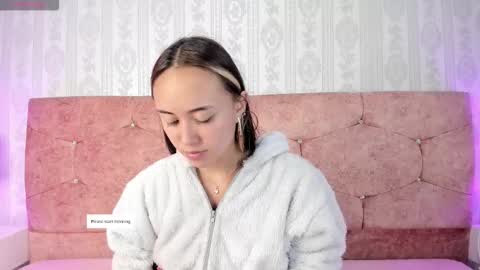 Liaa online show from 09/21/25, 02:35