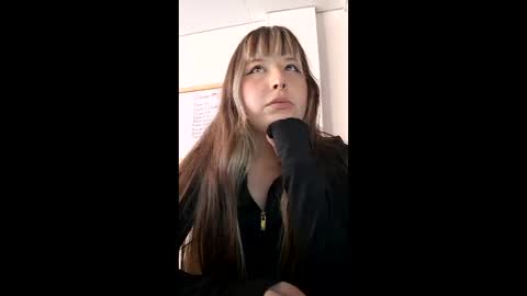 Karol  online show from 05/06/26, 10:04