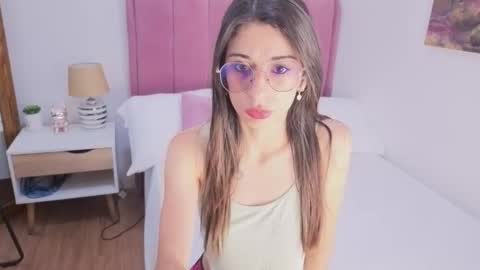 Lia  online show from 01/07/26, 12:29