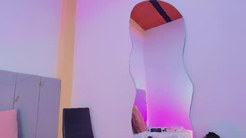 Liaa online show from 04/04/26, 06:16