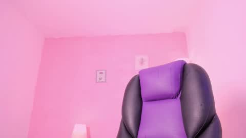 Snapshot of liaamoretzz chatting on 11/03/25, 12:57 liaa moretzz online show from 11/03/25, 12:57