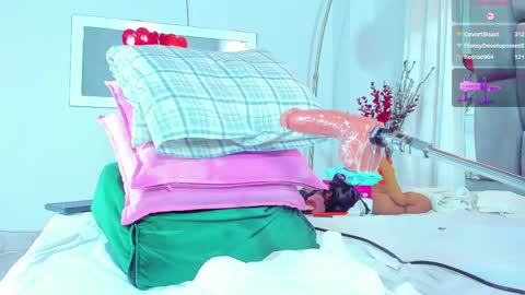 Antonela online show from 04/30/26, 09:30