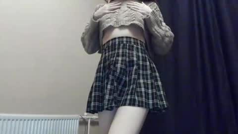 Julia  online show from 02/16/26, 07:10