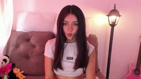 Lia 3 online show from 02/13/26, 05:20