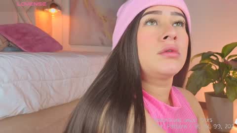 Snapshot of liacox chatting on 01/27/25, 07:03 Lia Cox online show from 01/27/25, 07:03