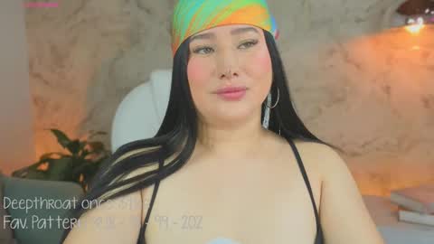 Snapshot of liacox chatting on 10/04/25, 04:32 Lia Cox online show from 10/04/25, 04:32