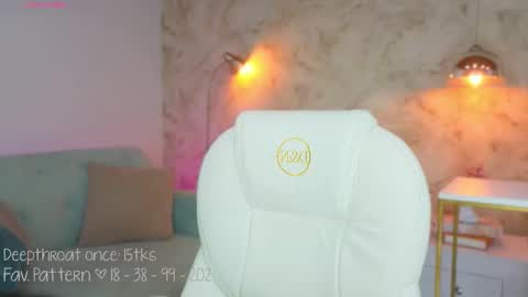 Snapshot of liacox chatting on 12/14/25, 03:34 Lia Cox online show from 12/14/25, 03:34