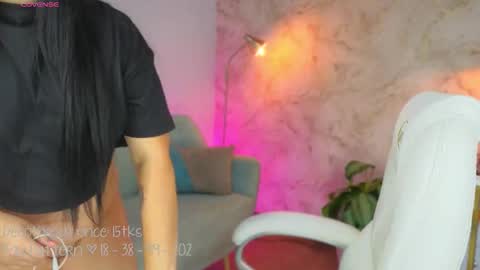 Snapshot of liacox chatting on 12/16/25, 03:11 Lia Cox online show from 12/16/25, 03:11