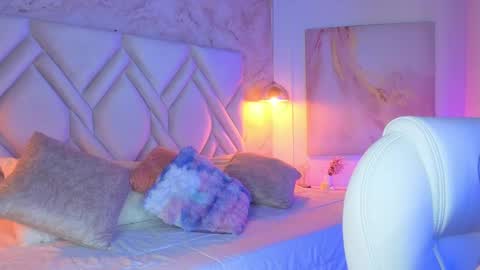 Lia Cox online show from 04/02/26, 03:04