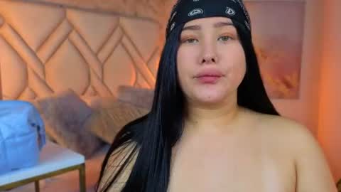 Lia Cox online show from 07/20/26, 08:33
