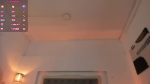 Snapshot of liaflame chatting on 07/23/26, 01:58 Lia Flame online show from 07/23/26, 01:58