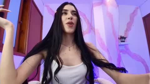 Snapshot of liaflowers chatting on 01/17/25, 04:49 Lia online show from 01/17/25, 04:49