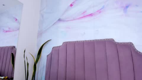 liaguzman online show from 02/17/26, 03:14