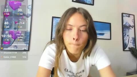 Snapshot of liah_grey8 chatting on 12/31/24, 10:01 ---Liah--- online show from 12/31/24, 10:01