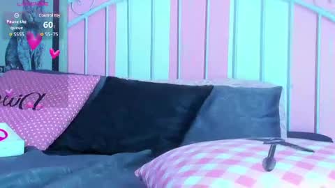 Snapshot of liah_grey8 chatting on 01/08/25, 09:23 ---Liah--- online show from 01/08/25, 09:23