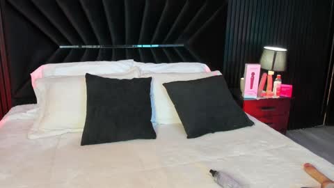 Liah Fontaine online show from 04/15/26, 11:39