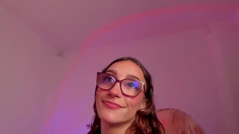 lh6 9c online show from 09/18/25, 01:57