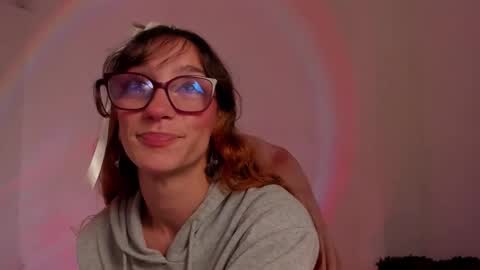 lh6 9c online show from 12/04/25, 10:02