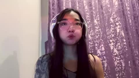 liaisonx_rosa online show from 10/30/25, 11:55