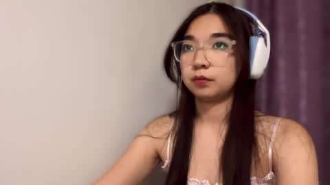 liaisonx_rosa online show from 11/10/25, 03:00