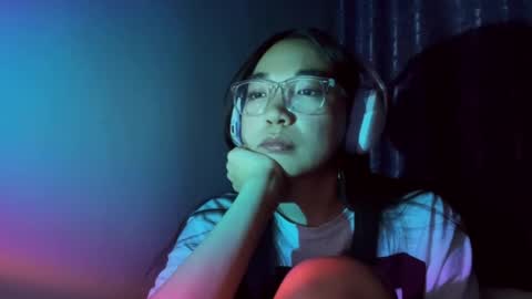 liaisonx_rosa online show from 11/17/25, 06:57