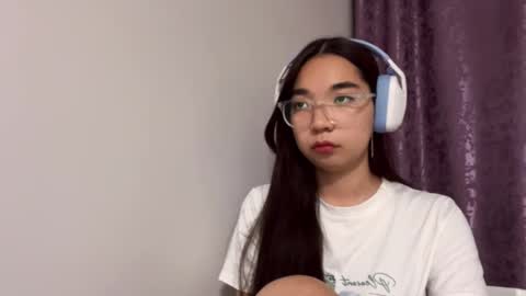 liaisonx_rosa online show from 11/18/25, 01:37