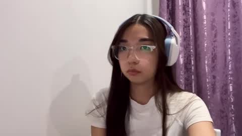 liaisonx_rosa online show from 11/24/25, 12:16