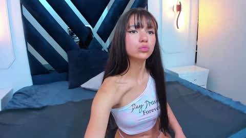 Snapshot of liajohnnson chatting on 11/23/25, 04:12 liajohnnson online show from 11/23/25, 04:12