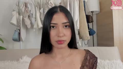 Lia Johnsons online show from 05/24/26, 06:07