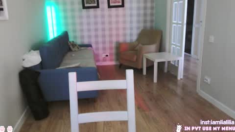 lialilia online show from 02/20/25, 11:31