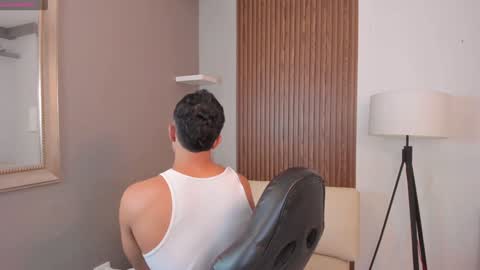 Liam Collins online show from 02/08/25, 11:44