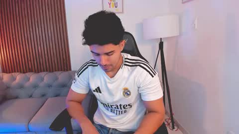 Liam Collins online show from 10/22/25, 11:54