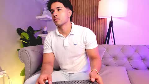 Liam Collins online show from 11/27/25, 11:45