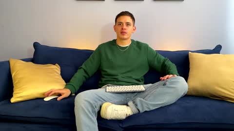 Liam online show from 01/25/25, 06:24